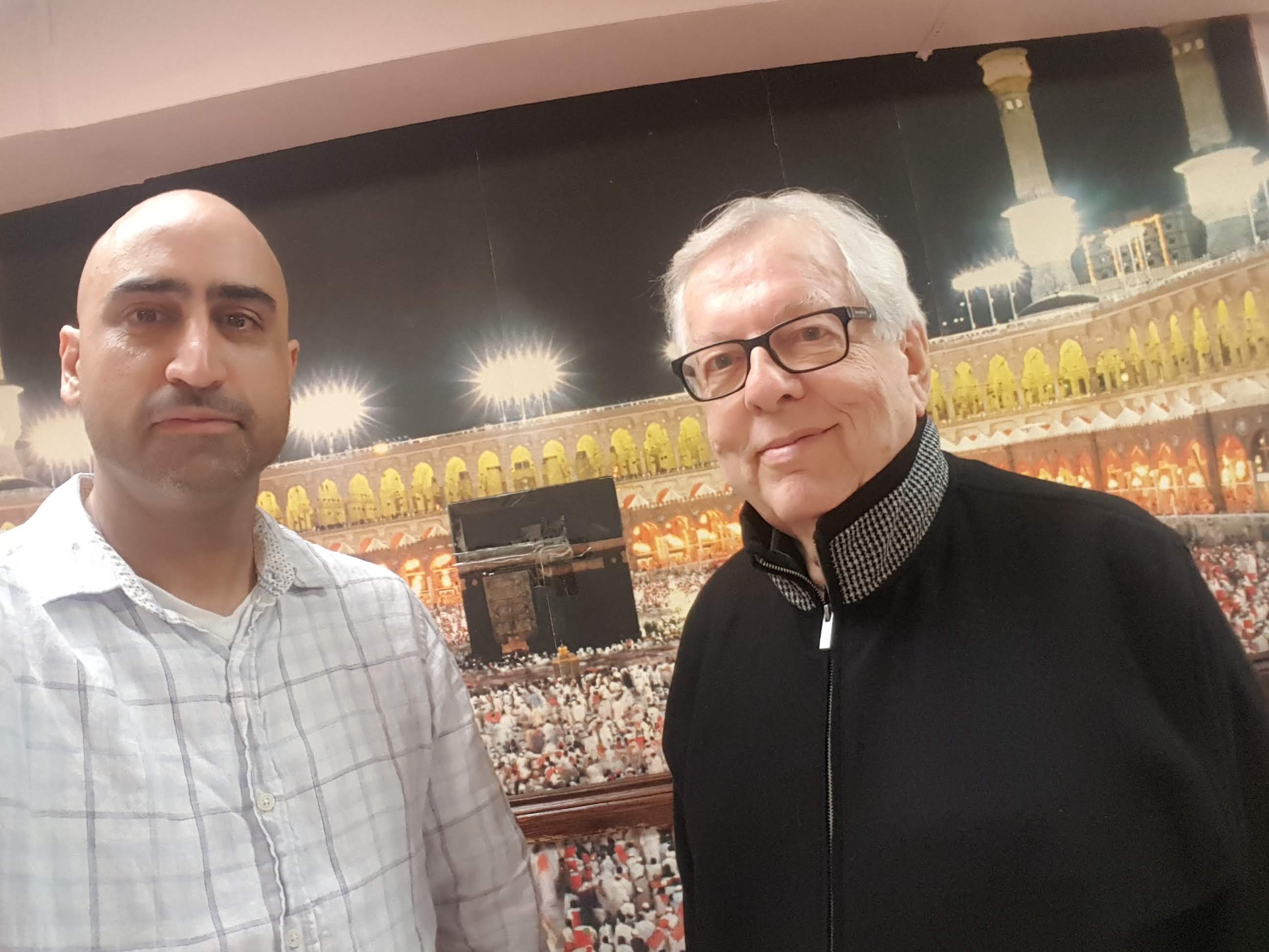 @studentAsim with Professor David Booth at Makkah restaurant